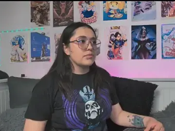 Stripchat Watch Live Sex Cams of snowblack_