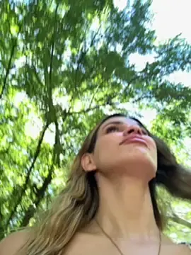 Stripchat Live Sex of cuteluci_