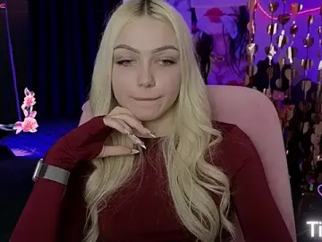 Stripchat Live Sex Cam of LinaLirian