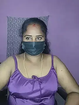 Stripchat Free Live Porn of Tamil_devagi
