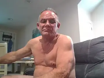 Stripchat Free Porn Cam of twopeopleinlove
