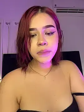 Stripchat Sex Cam of Lily_Woodz
