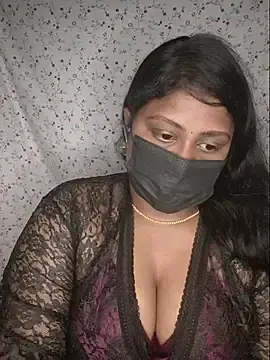 Stripchat Sex Chat of Tamil_Romantic_Saro