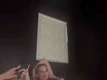 Stripchat Nude Webcam of hungandcloudy