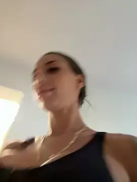 Stripchat Watch Live Sex Cams of BlueEyes_BB