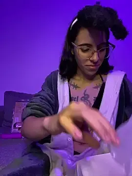 Stripchat Watch Live Sex Cams of Poison_Ivy_29