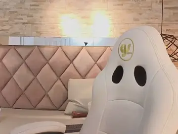Stripchat Free Porn Cam of maryy_campbell_