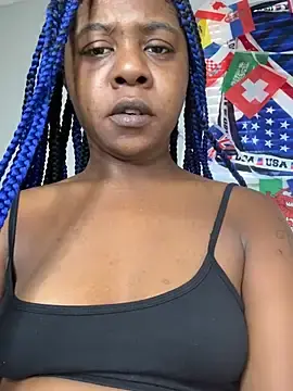 Stripchat Live Porn of Ebony_Queeen