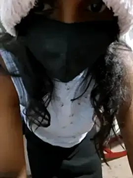 Stripchat Live Porn of isha_zara