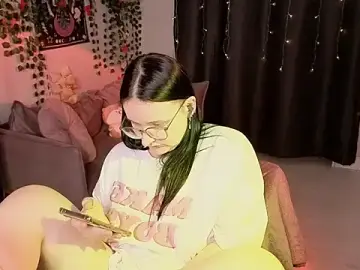 Stripchat Watch Live Sex Cams of Ame_Core