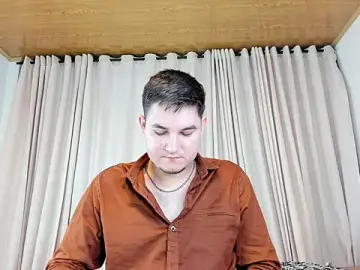 Stripchat Live Porn of CameronyMartinn