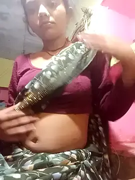 Stripchat Free Porn Cam of Hitsda