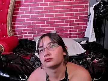 Stripchat Sex Cam of LiliThara