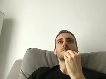 Stripchat Sex Chat of LukaShyGuy