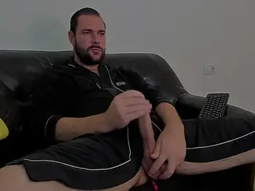 Stripchat Free Porn Cam of KingMalcom