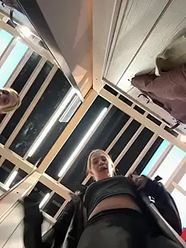 Stripchat Private Sex Chat of Olivia_Jemison