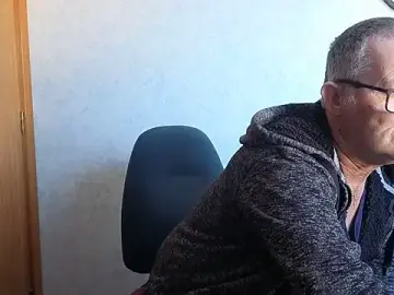 Stripchat Watch Live Sex Cams of daddy_man