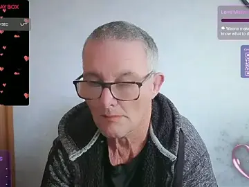 Stripchat Free Porn Cam of daddy_man