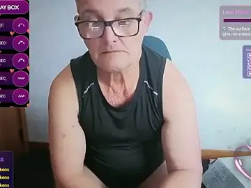 Stripchat Free Porn Cam of daddy_man