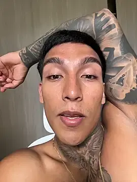 Stripchat Watch Live Sex Cams of sendfer