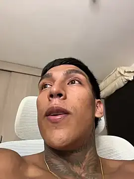 Stripchat Sex Cam of sendfer