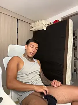 Stripchat Sex Cam of sendfer
