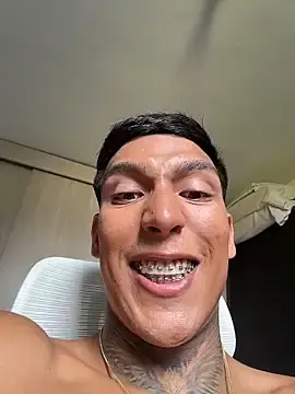 Stripchat Best Webcam of sendfer