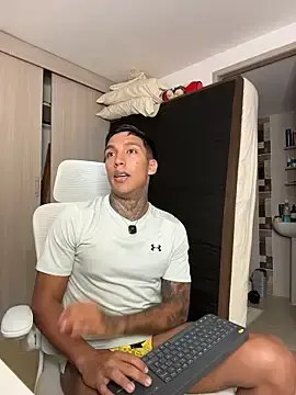Stripchat Best Webcam of sendfer