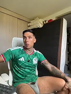 Stripchat Watch Live Sex Cams of sendfer