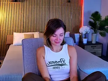 Stripchat Adult Webcam of EmeraldGlow