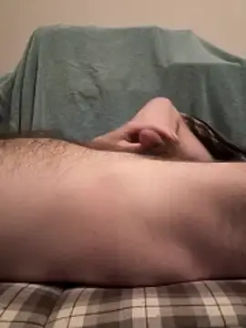 Stripchat Free Porn Cam of StrokinSnowman