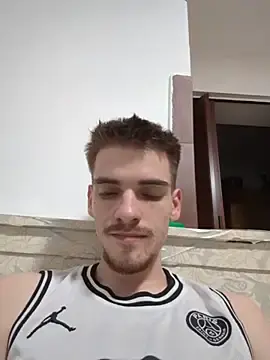 Stripchat Sex Cam of darkboy665