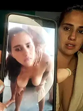 Stripchat Sex Chat of kariciasecreta