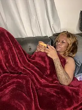 Stripchat Live Sex Cam of BonnyMolhada