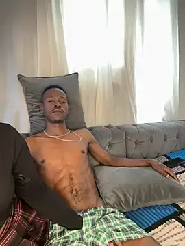 Stripchat Watch Live Sex Cams of BonnyMolhada