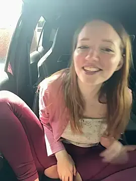 Stripchat Live Sex Cam of FayeFlame