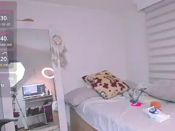 Stripchat Watch Live Sex Cams of SharonVelvet