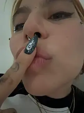 Stripchat Best live sex cam show of YunoRose_