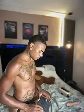 Stripchat Nude Webcam of TysonWalkers