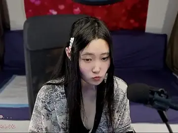 Stripchat Live Sex Cam of hudie_chan