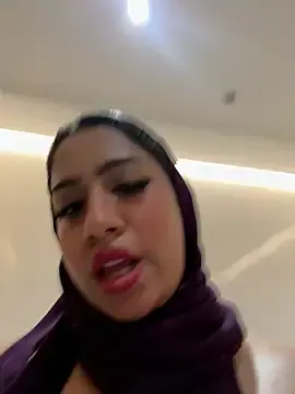 Stripchat Live Porn of Ahlam7578