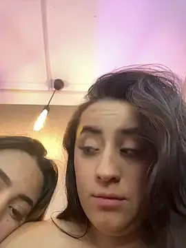 Stripchat Free Live Porn of Antonella_Julieta