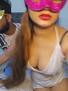 Stripchat Live Sex Cam of Awesomelusty