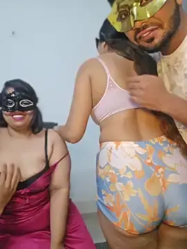 Stripchat Best live sex cam show of Awesomelusty