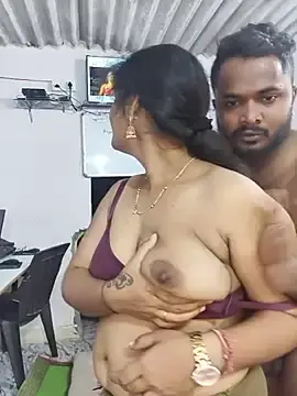Stripchat Live Sex of hot_ishaani