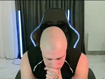 Stripchat Free Porn Cam of Bigbaald