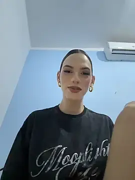 Stripchat Live Sex of Carlita_cute