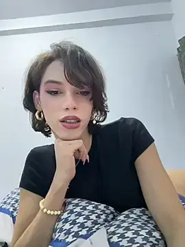 Stripchat Sex Cam of Carlita_cute