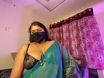 Stripchat Watch Live Sex Cams of LouleyRani_