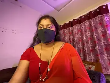 Stripchat Adult Video Chat of LouleyRanii_Telugu